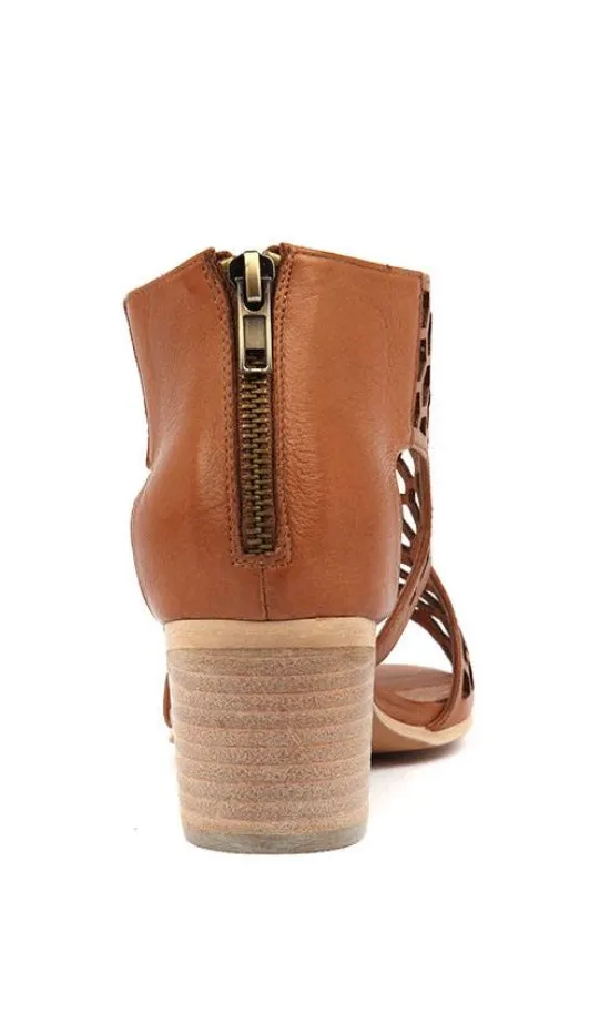 Django & Juliette Bostik Leather ~ Tan ~ Black