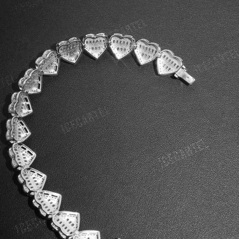 Iced Out Baguette Heart Tennis Bracelet 14K Gold - 13MM