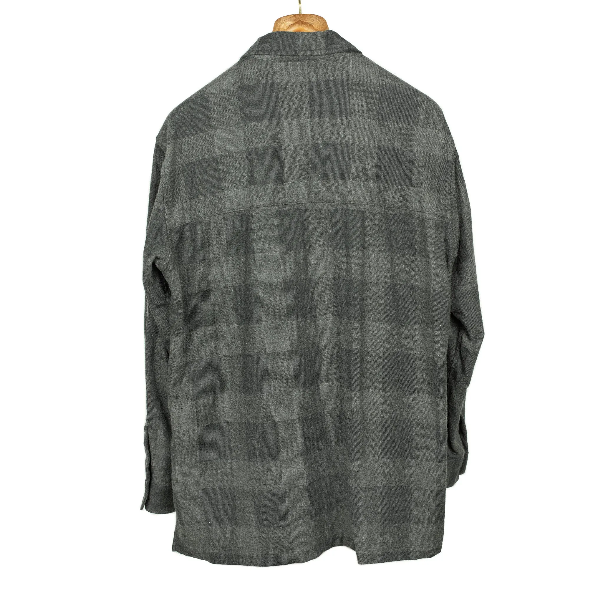 Open collar shirt in charcoal plaid cotton wool flannel